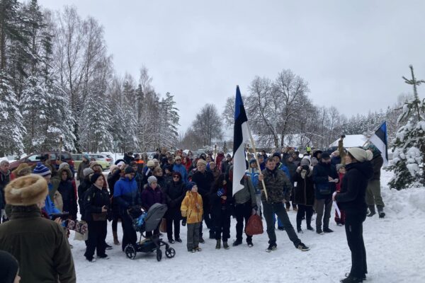 Andro Roos ja Maarika Niidumaa: Nursipalu võitlusväljade rindeteateid